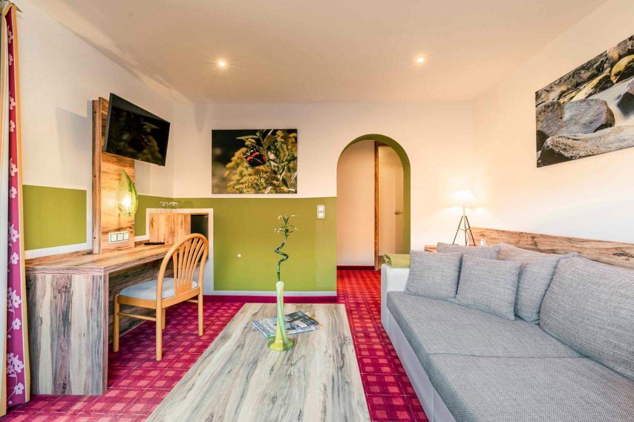 Landhotel Gruenwies -Bonsai-Wellness Garni (Adults Only) Lohberg Exteriör bild