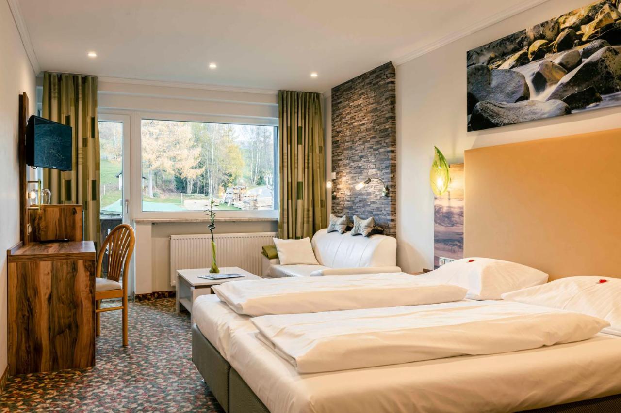 Landhotel Gruenwies -Bonsai-Wellness Garni (Adults Only) Lohberg Exteriör bild